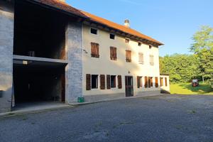 Immobile rustico ammobiliato