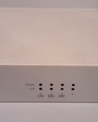 Firewall Sophos XG105
