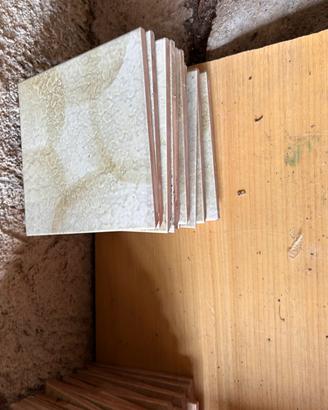 Piastrelle interno bagno