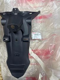 PARAFANGO POSTERIORE PORTATARGA SYM HD 300