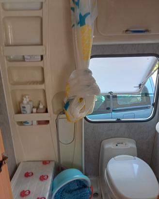 Camper mansardato elnagh big Marlin 