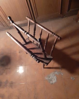 portariviste in legno