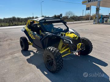 Can am Maverick  X3 xmr Targato