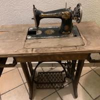 Macchina da cucire Singer d’epoca