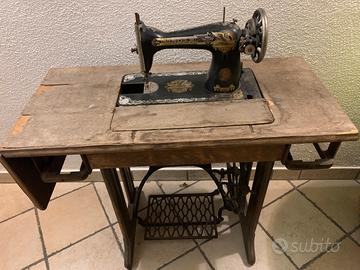 Macchina da cucire Singer d’epoca