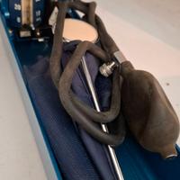 Misuratore per pressione arteriosa