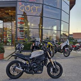 Benelli Leoncino 800 FF04922