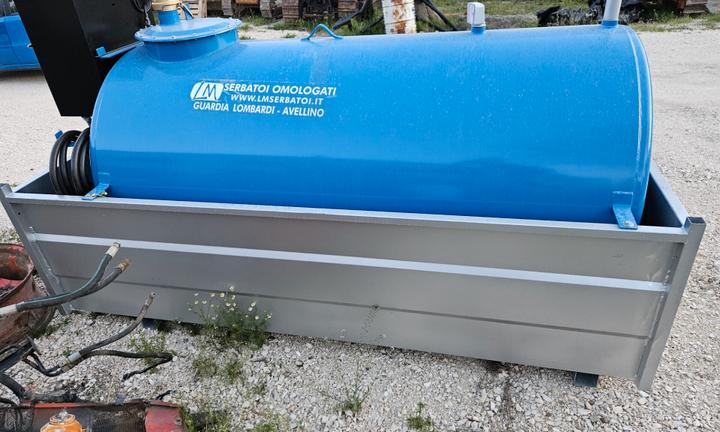 Cisterna gasolio 2000 litri