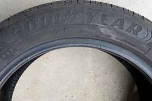 Pneumatico Goodyear 185 55 15