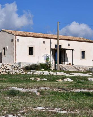 Rif.511C- rustico noto