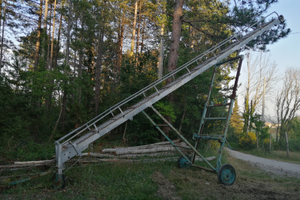 Scalone agricolo per presse