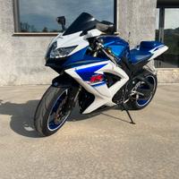 Suzuki gsxr 600