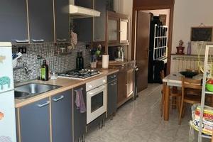 Ampio bilocale zona Campus Einaudi libero dal 1° l