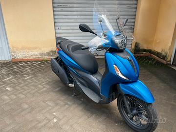 Beverly 400