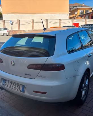 Alfa Romeo 159 2.0 JTDm 136 CV Sportwagon Distinct