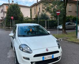 Fiat punto Metano Neopatentati