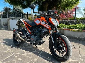Ktm duke 125