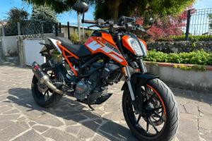 Ktm duke 125