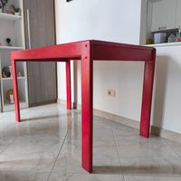 Tavolo cucina + 4 sedie 