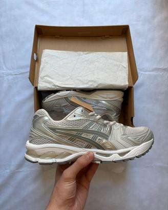 ASICS Gel-Kayano 14 Taglia 44  Nuove con Etichetta