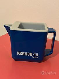 Caraffa pubblicitaria in plastica vintage PERNOD