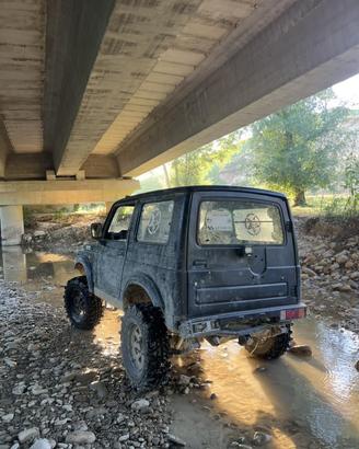 Suzuki samuraii santana