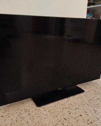 Panasonic Smart TV - 43"
