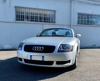 Audi TT 1.8T Roadster  - Targa Oro ASI