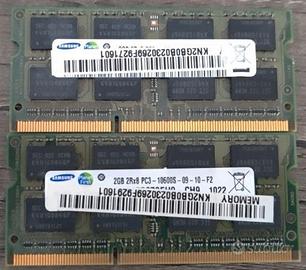 2 RAM DDR3 da 2GB (4GB totali)