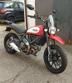 Ducati Scrambler 800 Icon