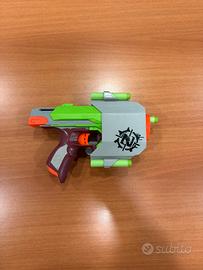 Pistola Nerf Zombie (sidestrike)