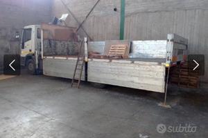 Iveco eurocargo e18-130 con gru pesci