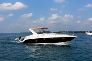 SPLENDIDO REGAL MARINE 3260 COMMODORE