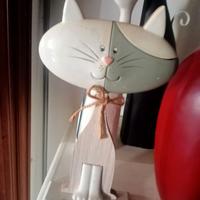 Soprammobili un gatto in porcellana