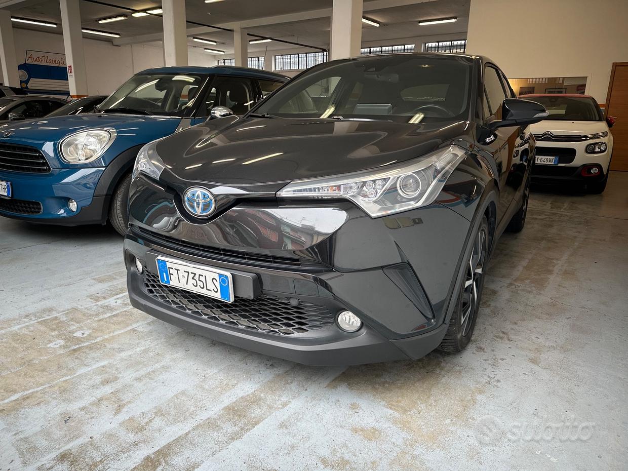 TOYOTA C-HR (2016-2023)