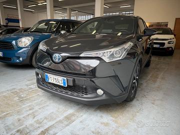Toyota C-HR 1.8 Hybrid E-CVT Business