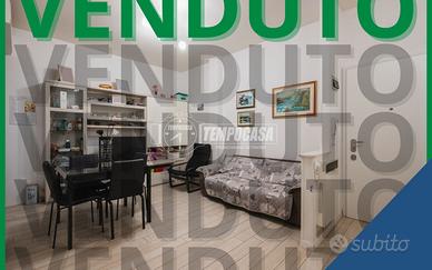 IN PALAZZINA CON ASCENSORE APP.TO CON 3 CAMERE E 2