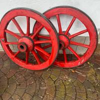 Ruote da carro antiche