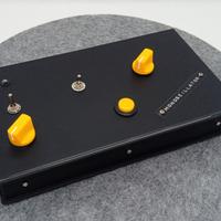 Strumento sonoro artigianale "Monoscillator"