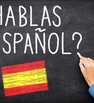 Madrelingua spagnolo impartisce lezioni private