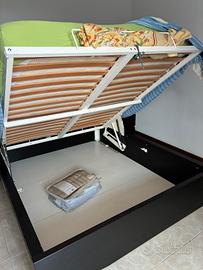 Letto contenitore e armadio
