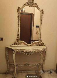 Consolle ingresso con specchio