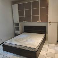 Camera singola arredata, in zona DESIO cen