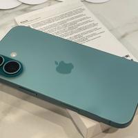 Apple Iphone 16 Nuovo batteria 100%