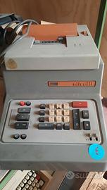 Calcolatrici Olivetti Divisumma set 4 pezzi
