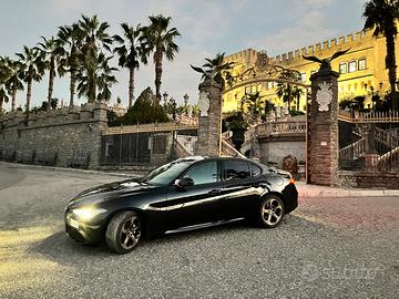 Alfra romeo giulia 2000 benzina