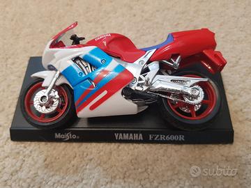 YAMAHA FZR 600 R