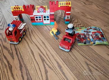 Set Caserma pompieri- Lego duplo-
