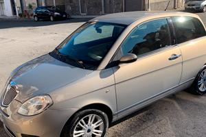 Lancia Y 1.3 75cv