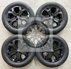 Cerchi neri e pneumatici 17 originali Dacia Duster